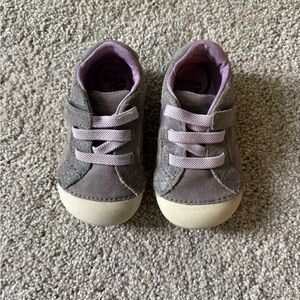 Stride Rite Toddler Shoes in Gray and Purple size 5.5W